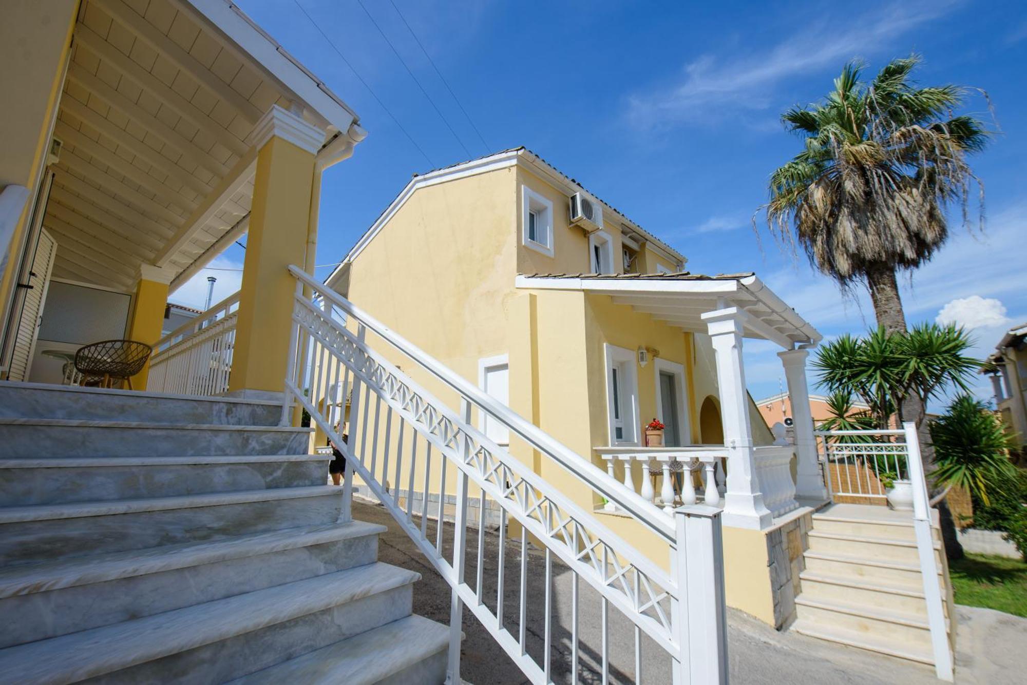 Saint Spiridon Hotel Kassiopi Luaran gambar