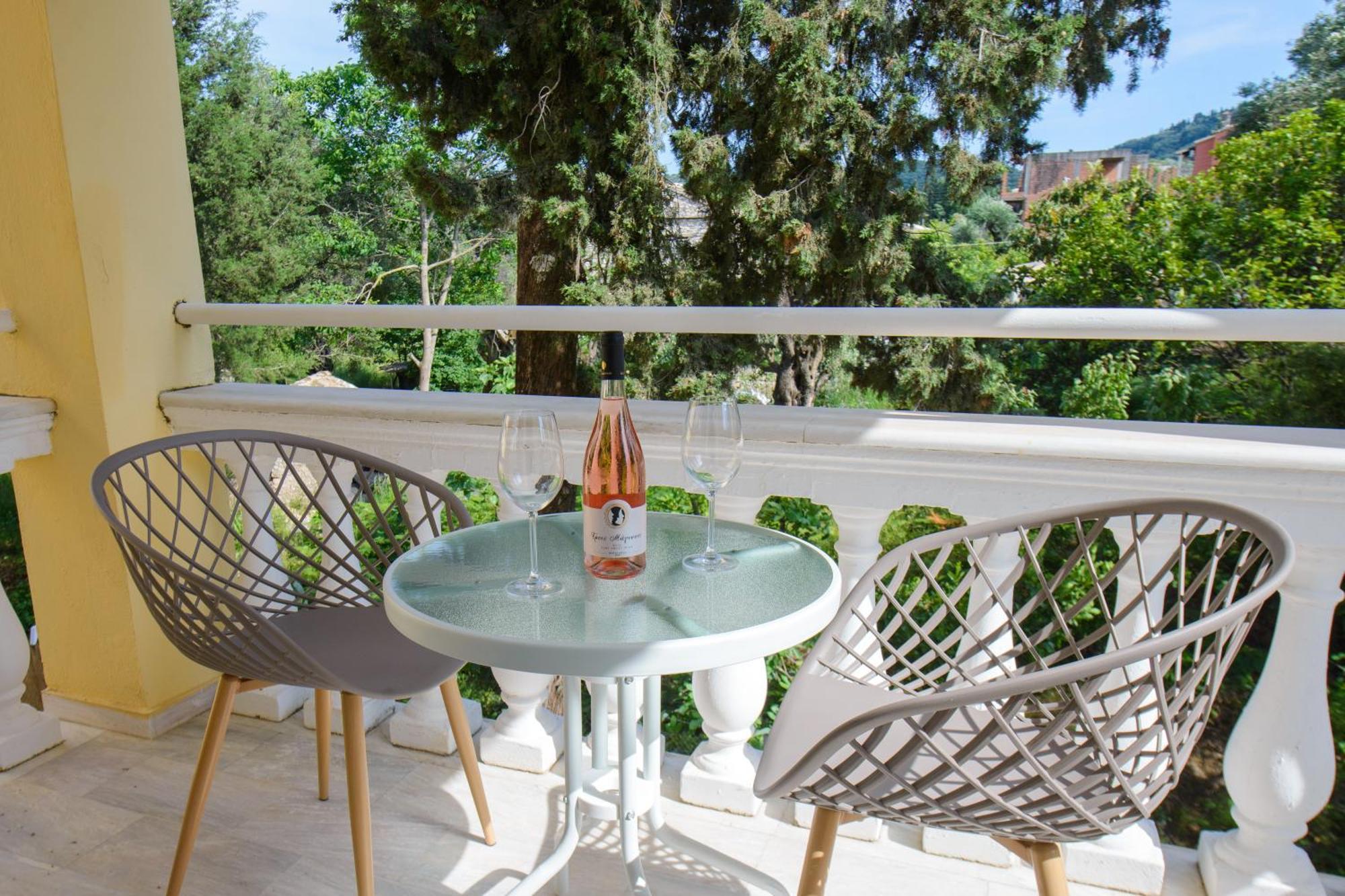 Saint Spiridon Hotel Kassiopi Luaran gambar