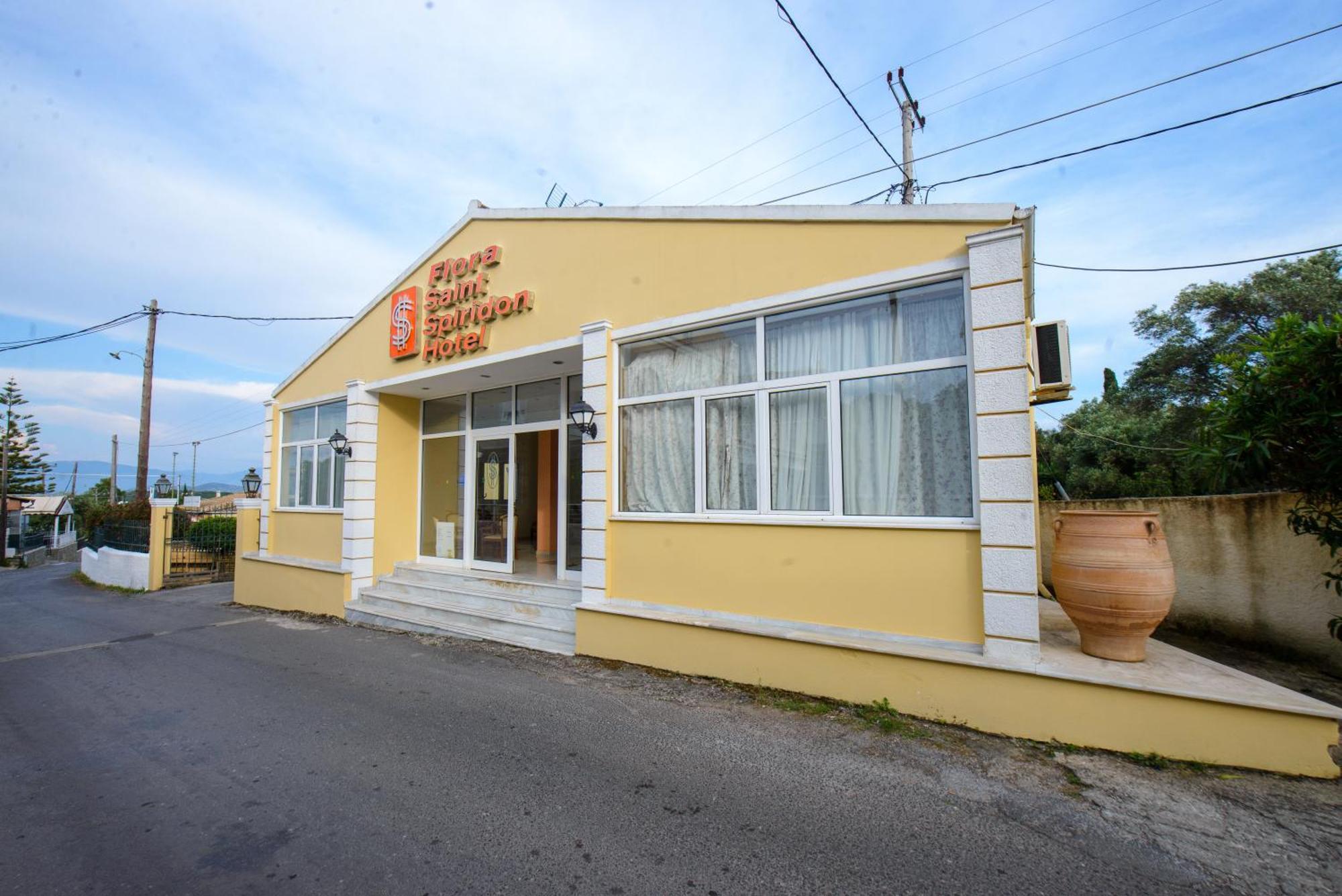 Saint Spiridon Hotel Kassiopi Luaran gambar