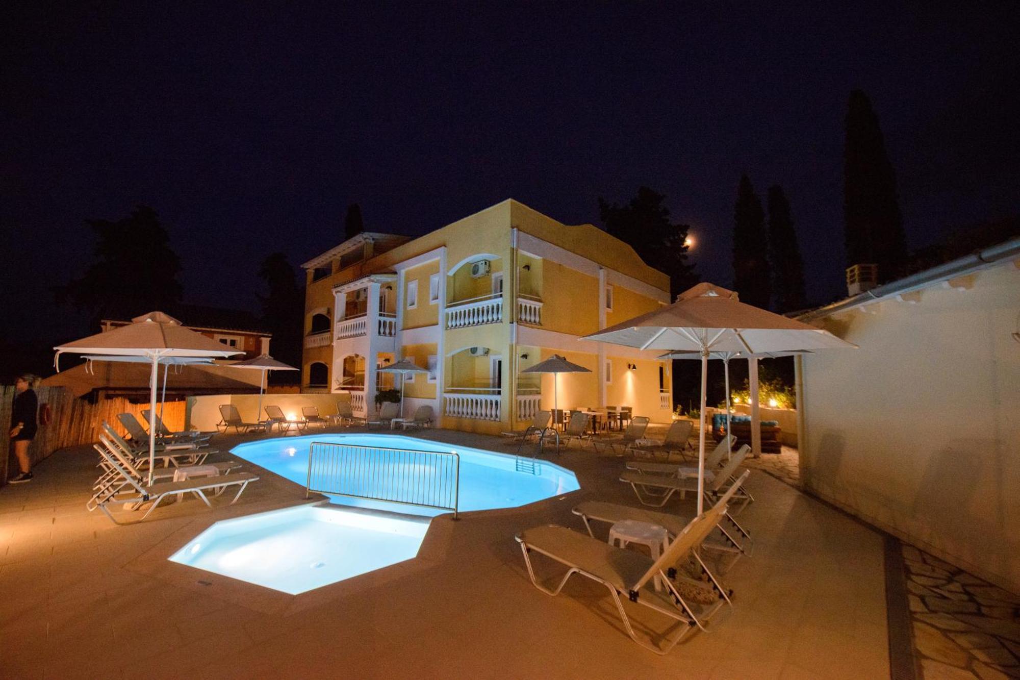 Saint Spiridon Hotel Kassiopi Luaran gambar