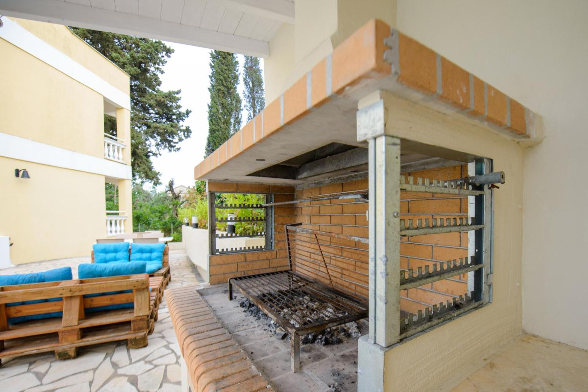 Saint Spiridon Hotel Kassiopi Luaran gambar